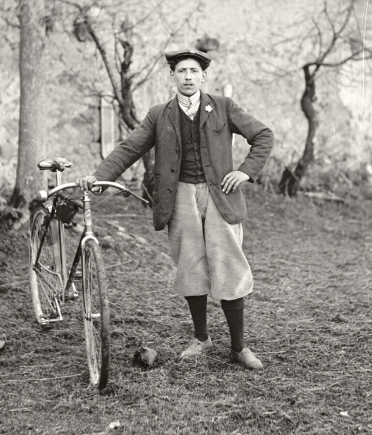 Lire la suite à propos de l’article Antoine Coudert, photographe oublié du Limousin